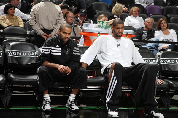 皆在同一逻 皆在同一逻